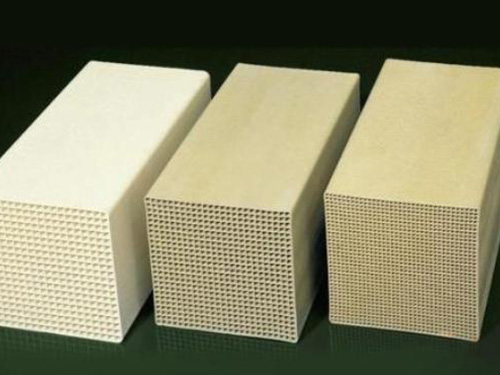 低溫脫硝催化劑（160-300℃）